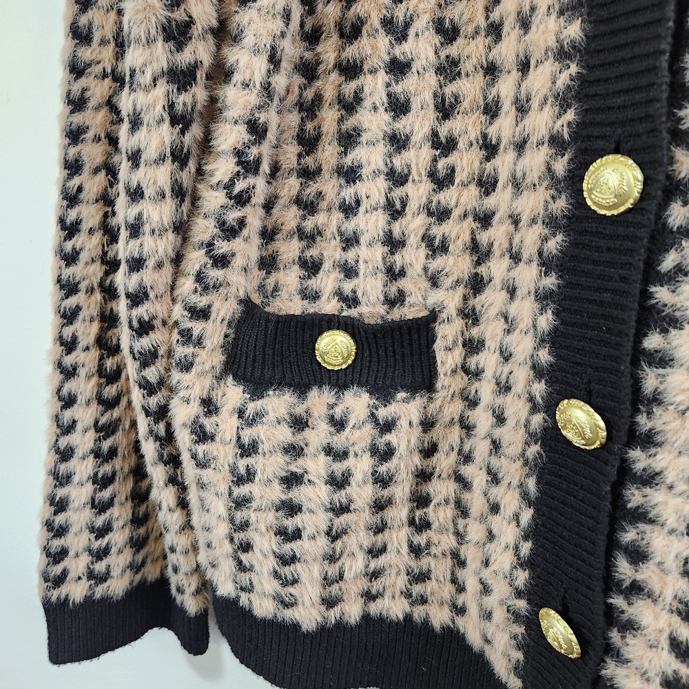 Tahari Black and Tan Checkered Cardigan - Picture 4 of 7